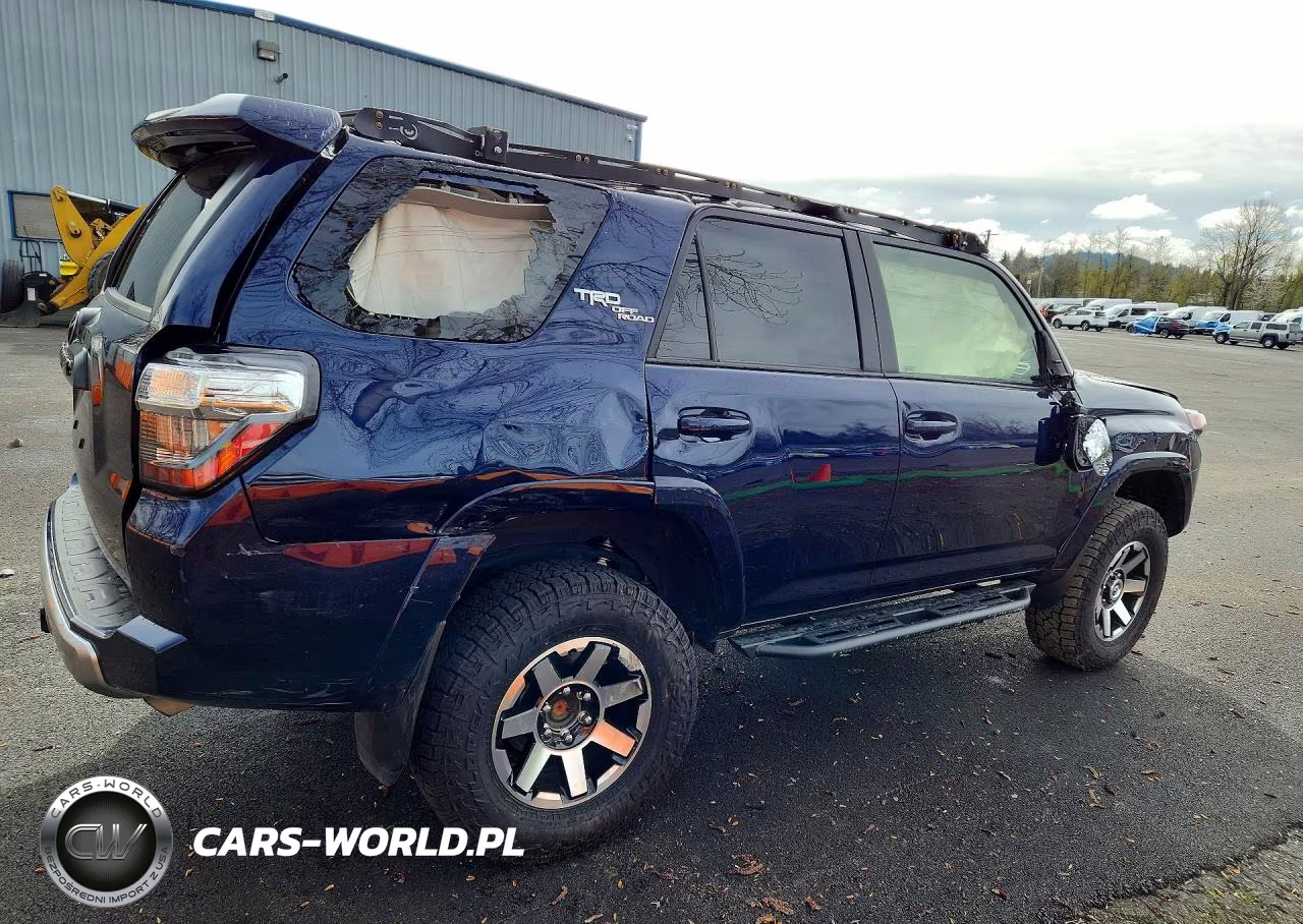2024 Toyota 4Runner Trd Off-Road Premium VIN:JTERU5JR5R6235781 - 3