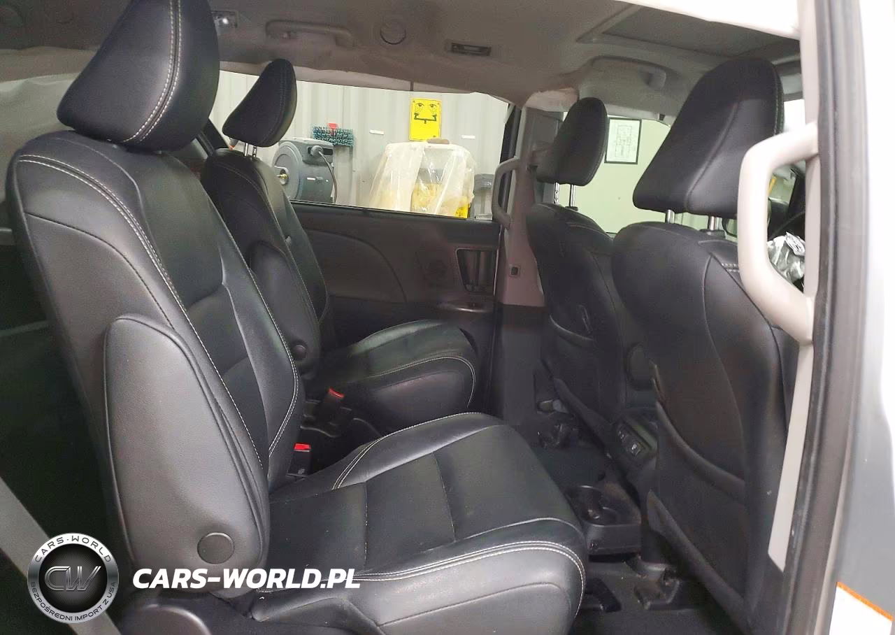 2020 Toyota Sienna Se 7-Passenger VIN:5TDEZ3DC8LS232753 - 11