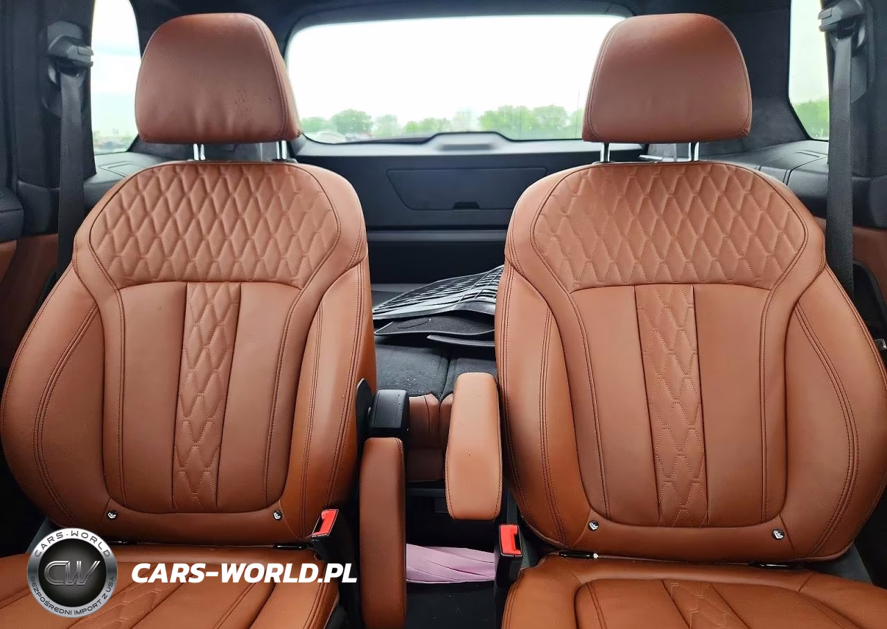 2024 BMW X7 xDrive40I VIN:5UX23EM0XR9W07201 - 10