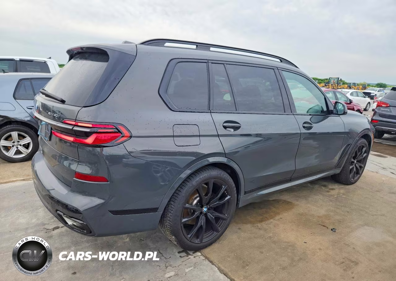 2024 BMW X7 xDrive40I VIN:5UX23EM0XR9W07201 - 3