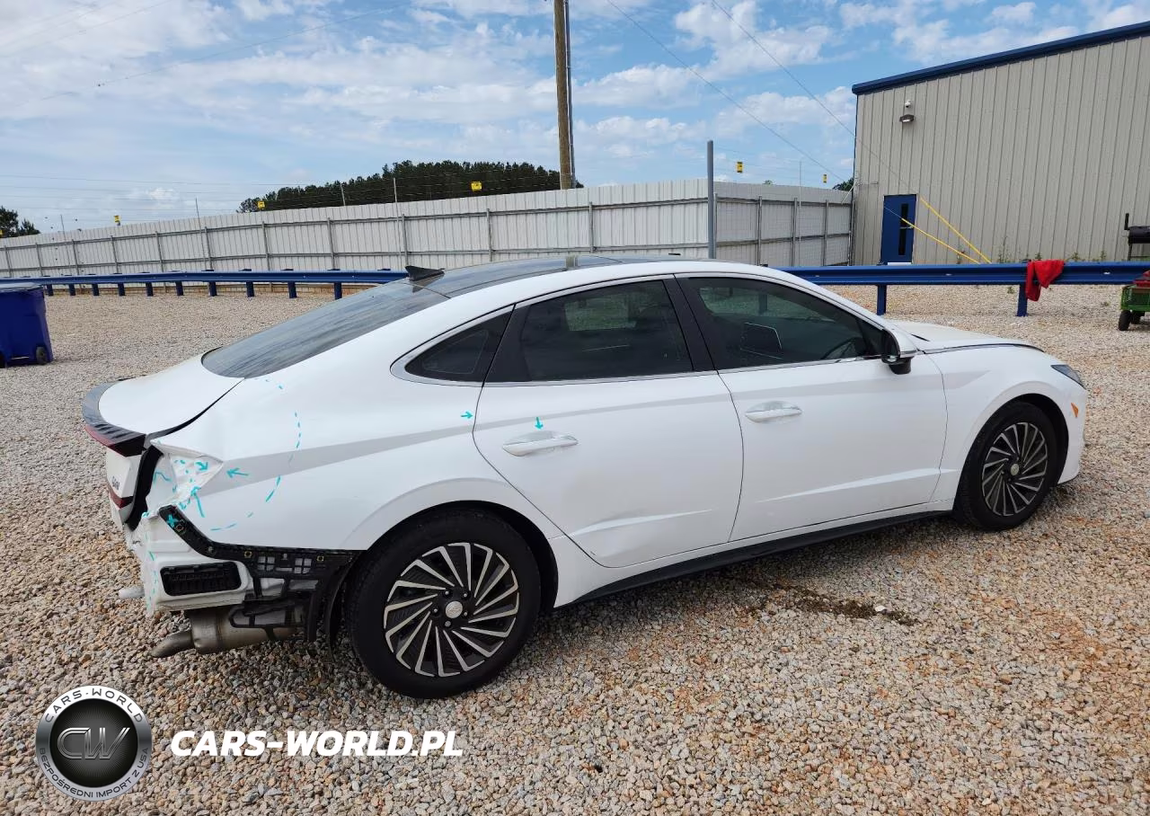 2023 Hyundai Sonata Hybrid Limited VIN:KMHL54JJ6PA078618 - 3