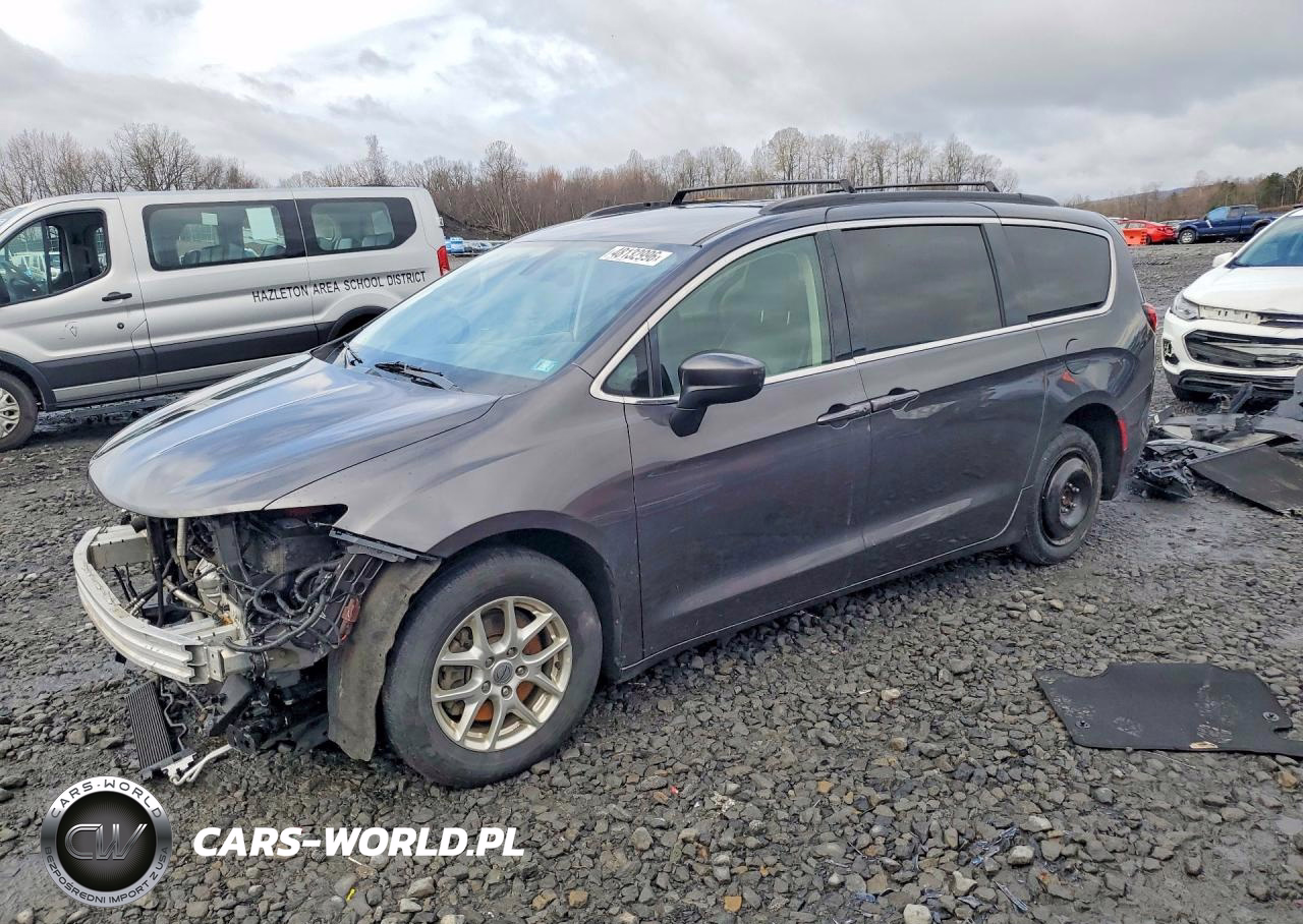 2021 Chrysler Voyager Lxi