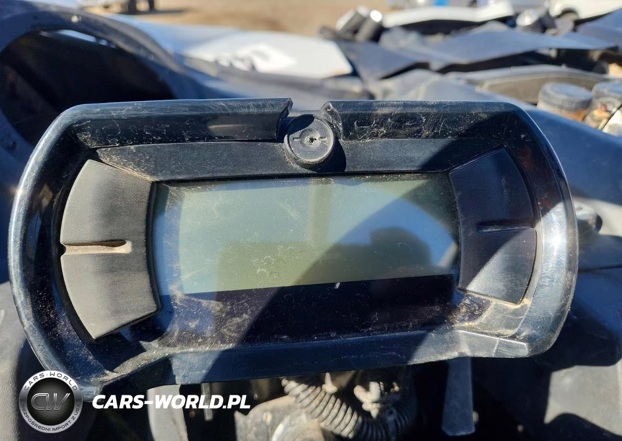 2024 Can-Am Maverick X3 Utility Vehicle VIN:3JBVKAV4XRE000564 - 8
