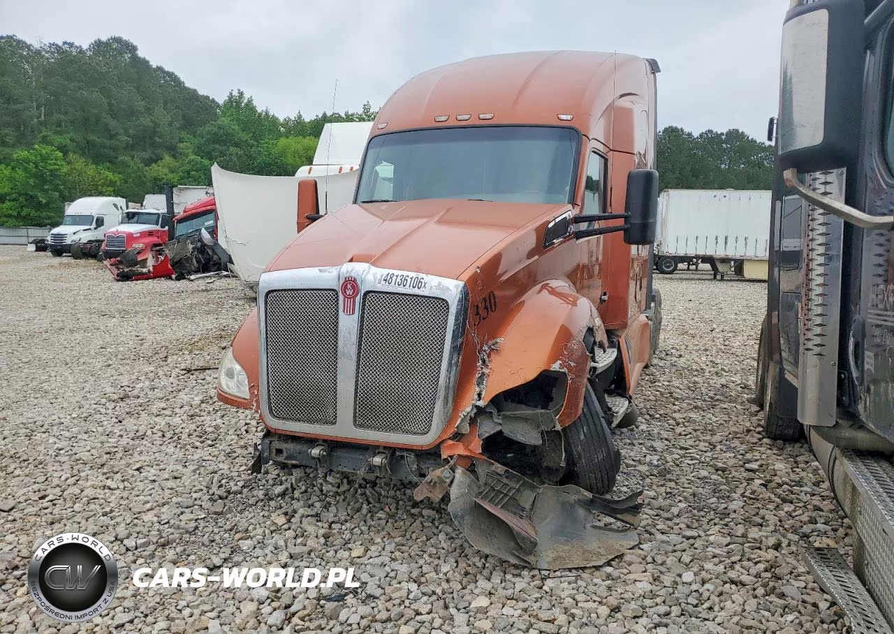 2017 Kenworth T680 Semi Truck VIN:1XKYD49X8HJ157879 - 2