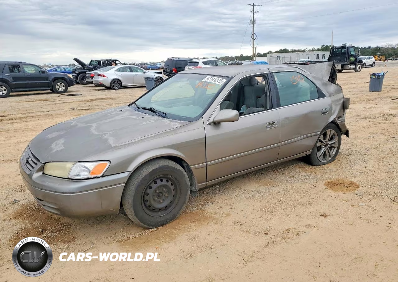 1999 Toyota Camry Ce