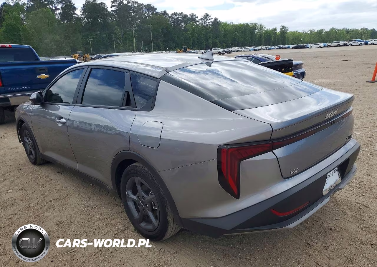 2025 Kia K4 Lxs VIN:3KPFT4DE3SE192409 - 2