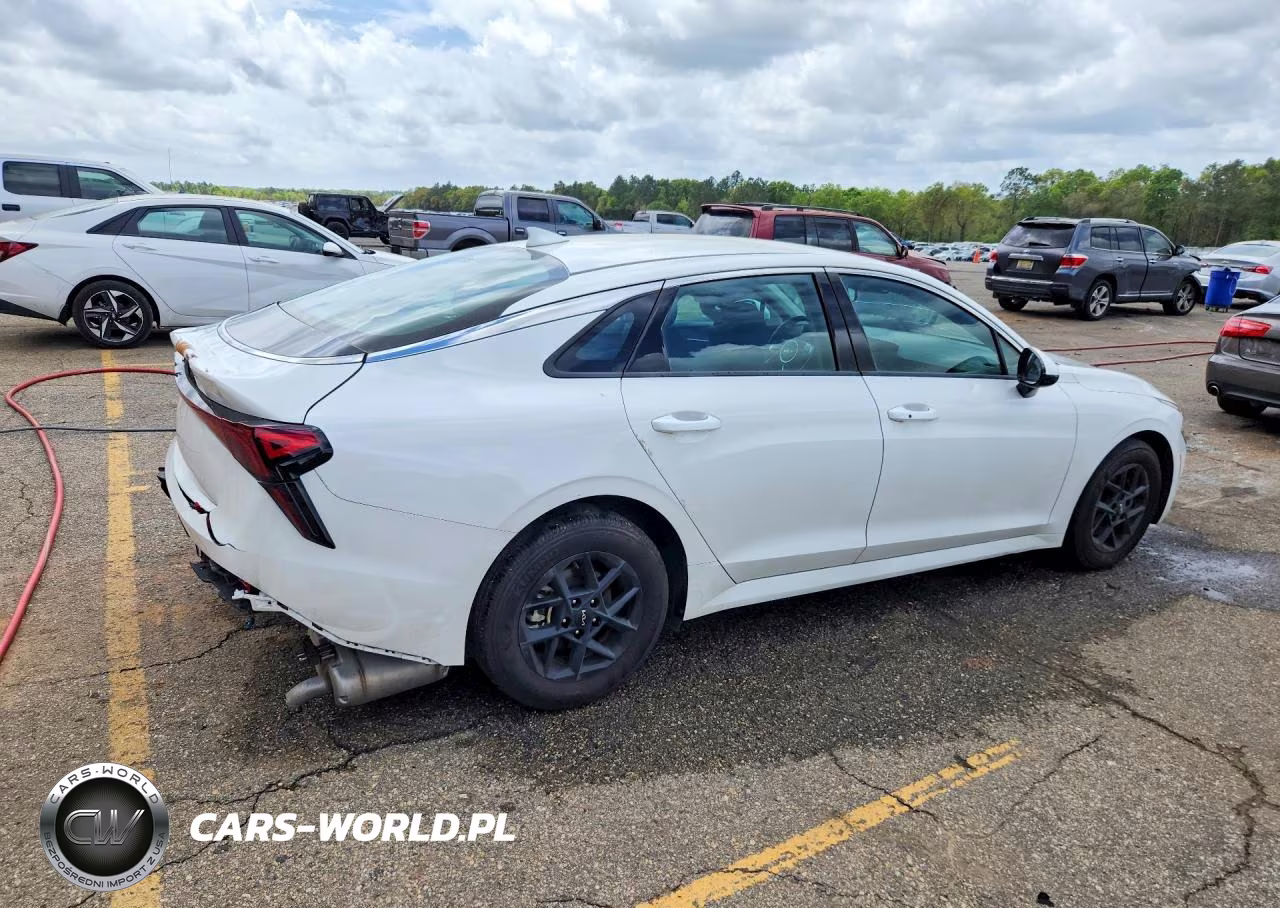 2025 Kia K5 Lxs VIN:KNAG24J77S5322097 - 3