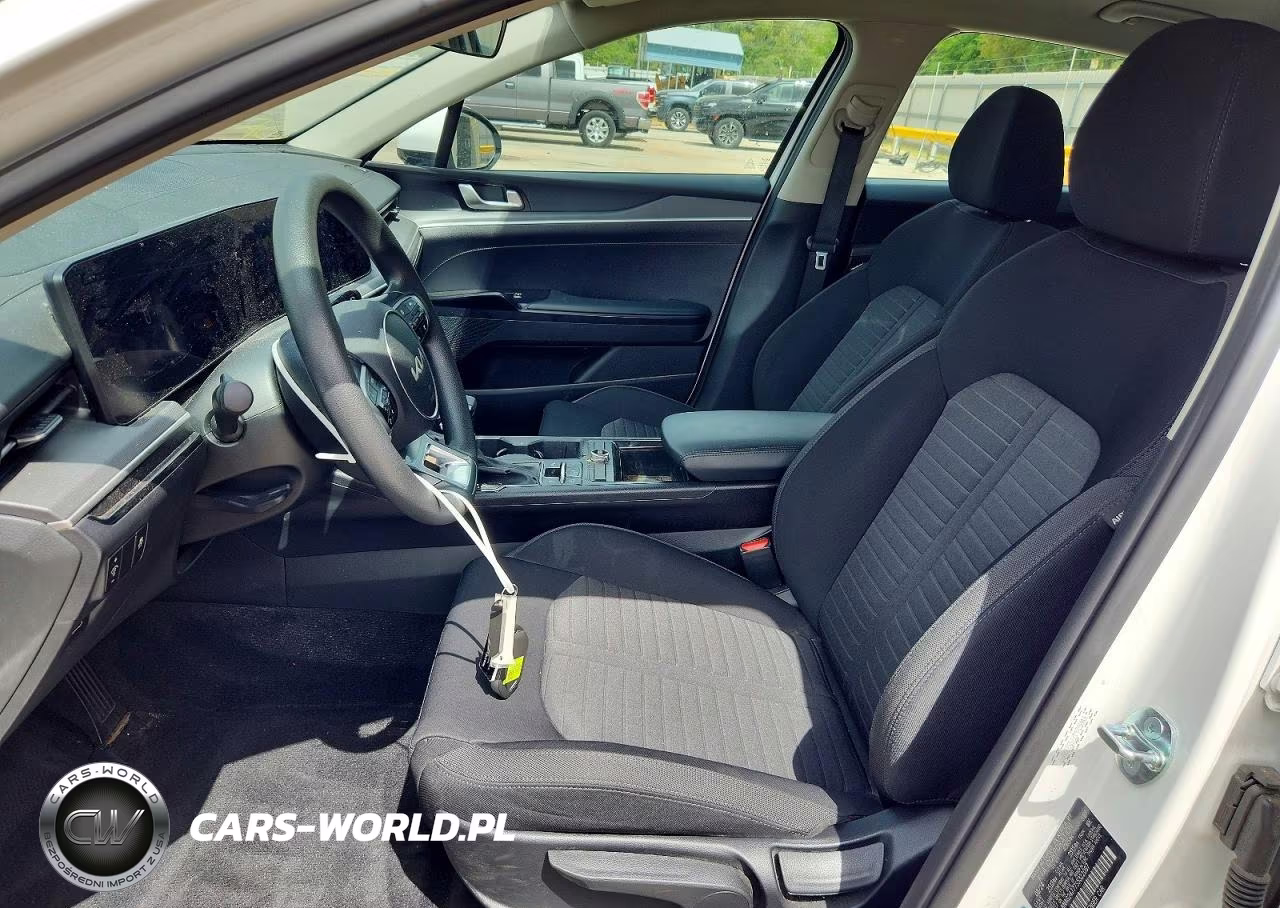 2025 Kia K5 Lxs VIN:KNAG24J77S5322097 - 7
