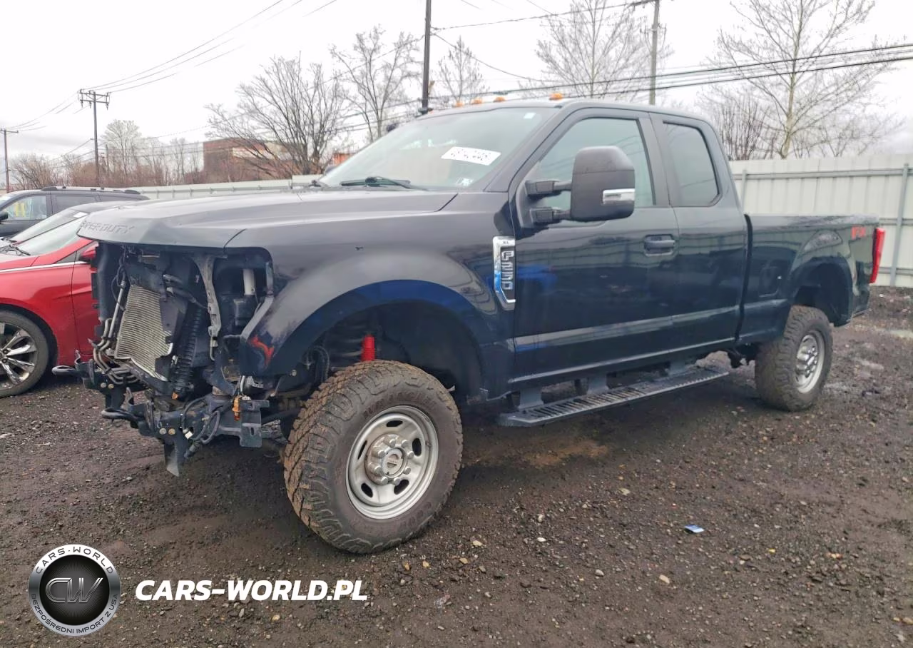 2017 Ford F250 Super Duty – zdjęcie 1 z 13