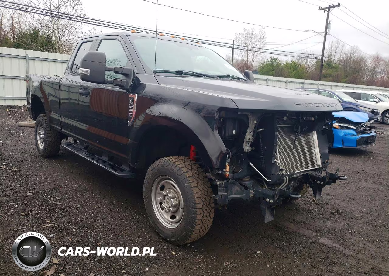 2017 Ford F250 Super Duty VIN:1FT7X2B68HEB66840 - 4