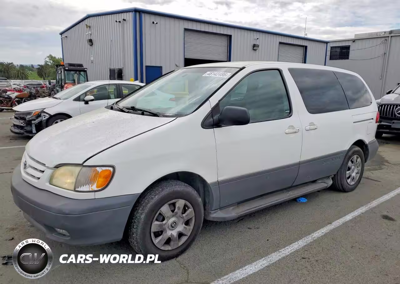 2001 Toyota Sienna Ce