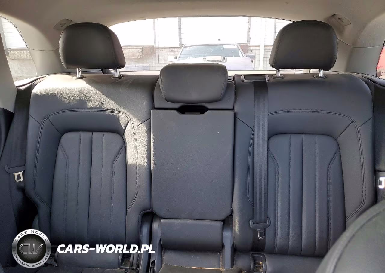 2020 Audi Q5 Premium Plus VIN:WA1BNAFY8L2028208 - 10