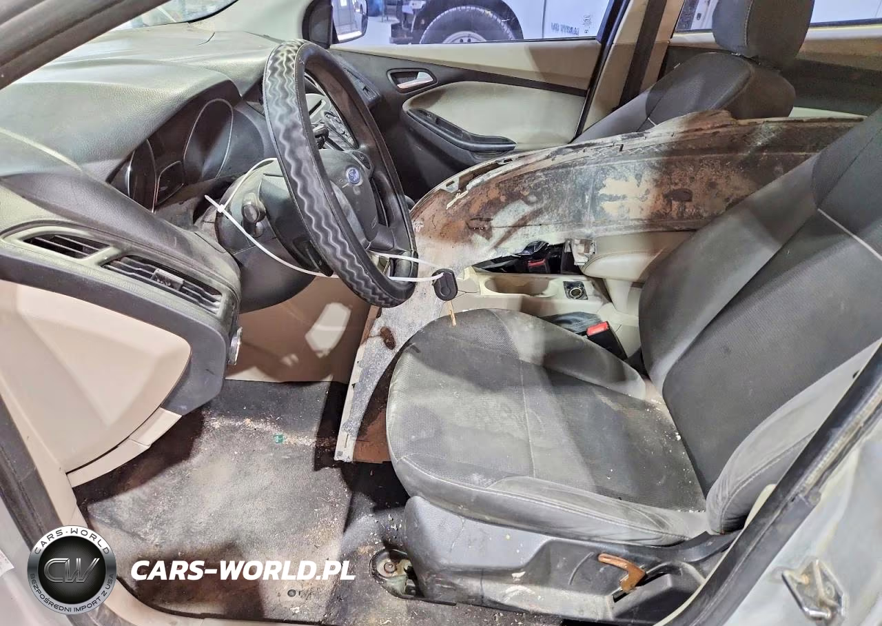2013 Ford Focus Se VIN:1FADP3F24DL269488 - 7