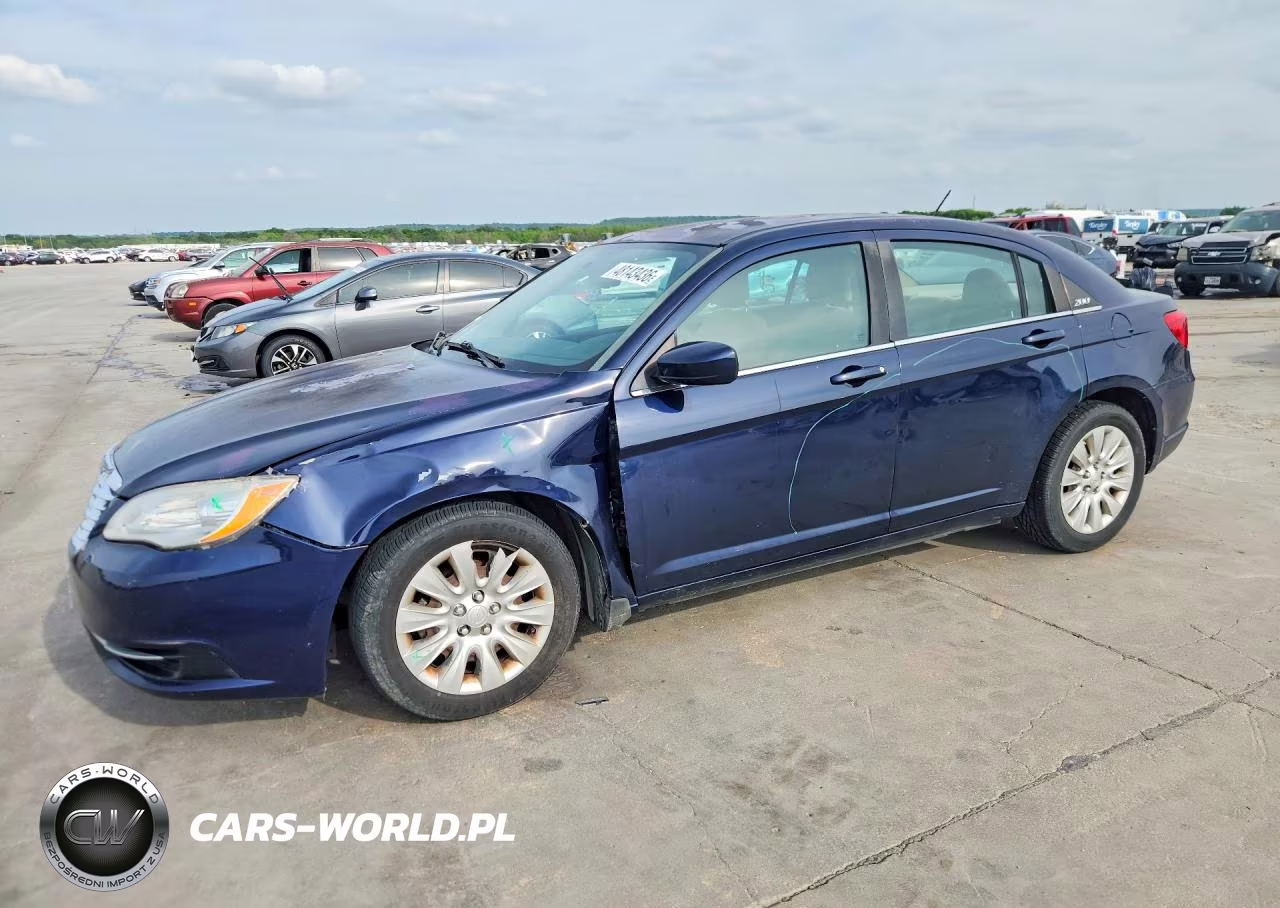 2013 Chrysler 200 Lx