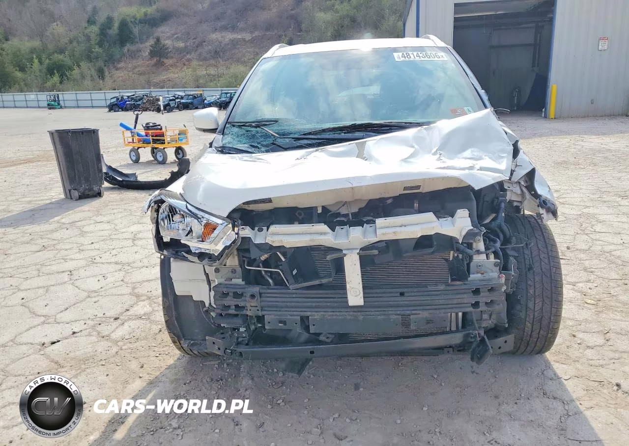 2019 Nissan Kicks Sv VIN:3N1CP5CU9KL546633 - 5