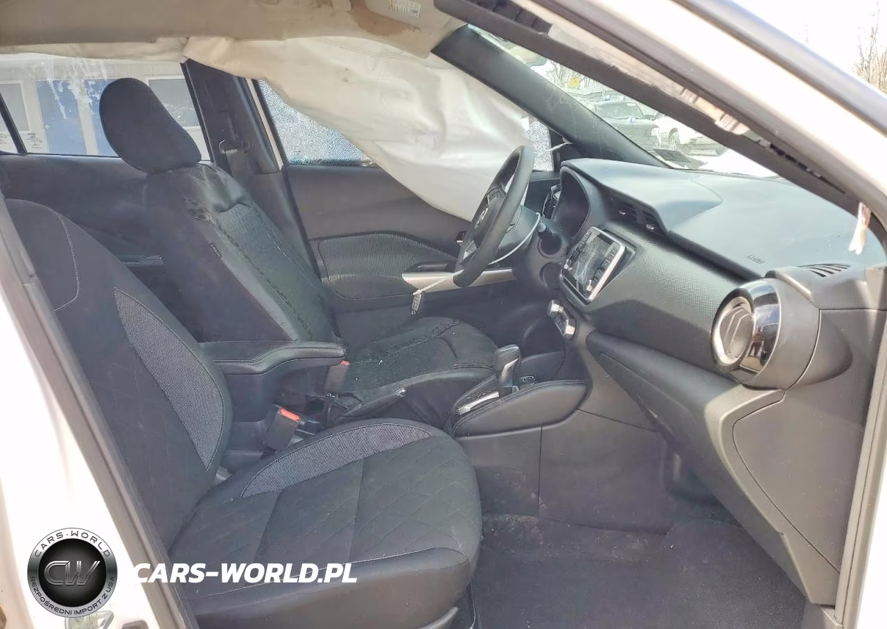 2019 Nissan Kicks Sv VIN:3N1CP5CU9KL546633 - 7