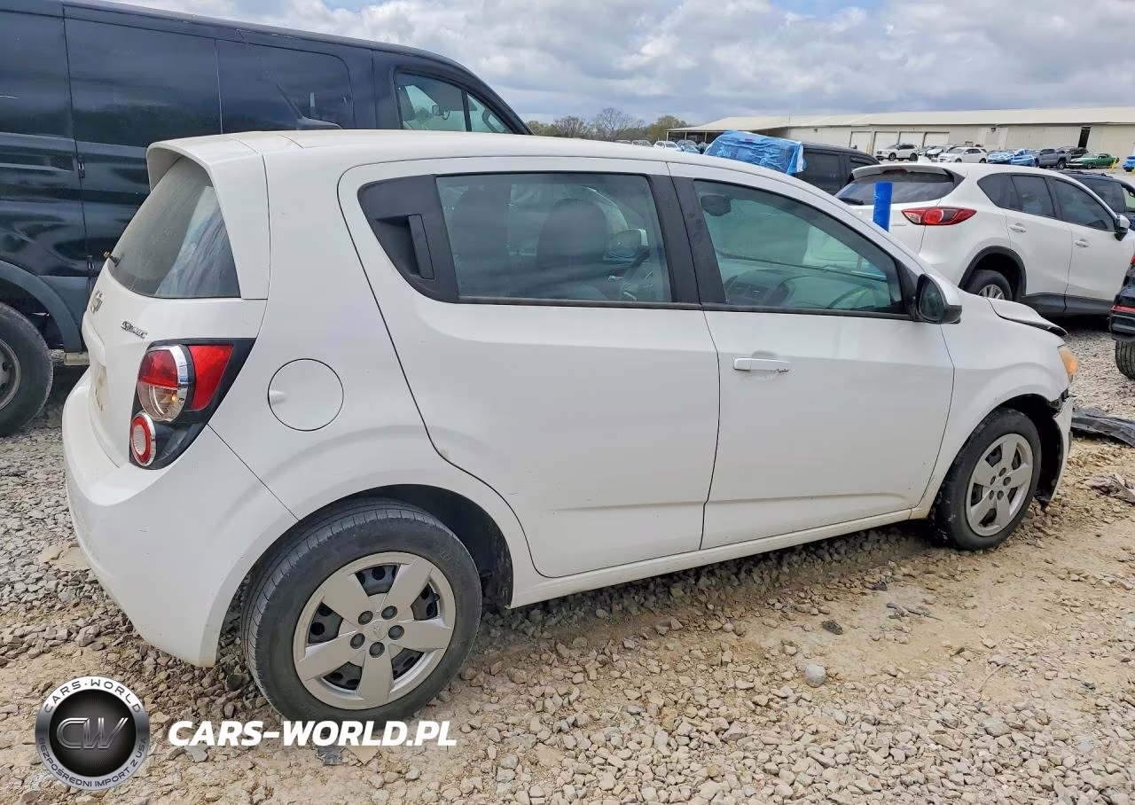 2013 Chevrolet Sonic Ls VIN:1G1JA6SH4D4105221 - 3