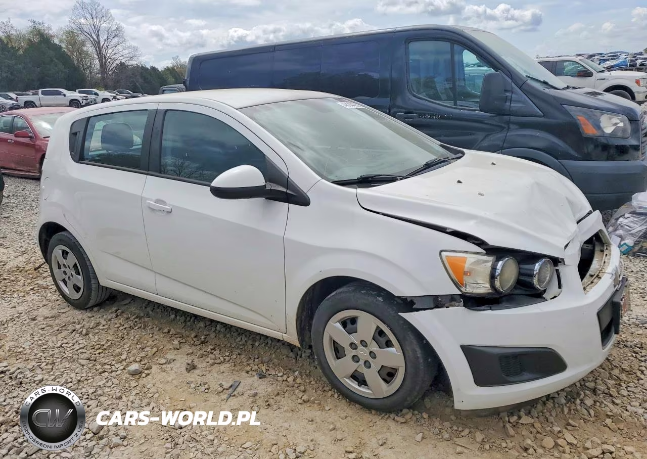 2013 Chevrolet Sonic Ls VIN:1G1JA6SH4D4105221 - 4