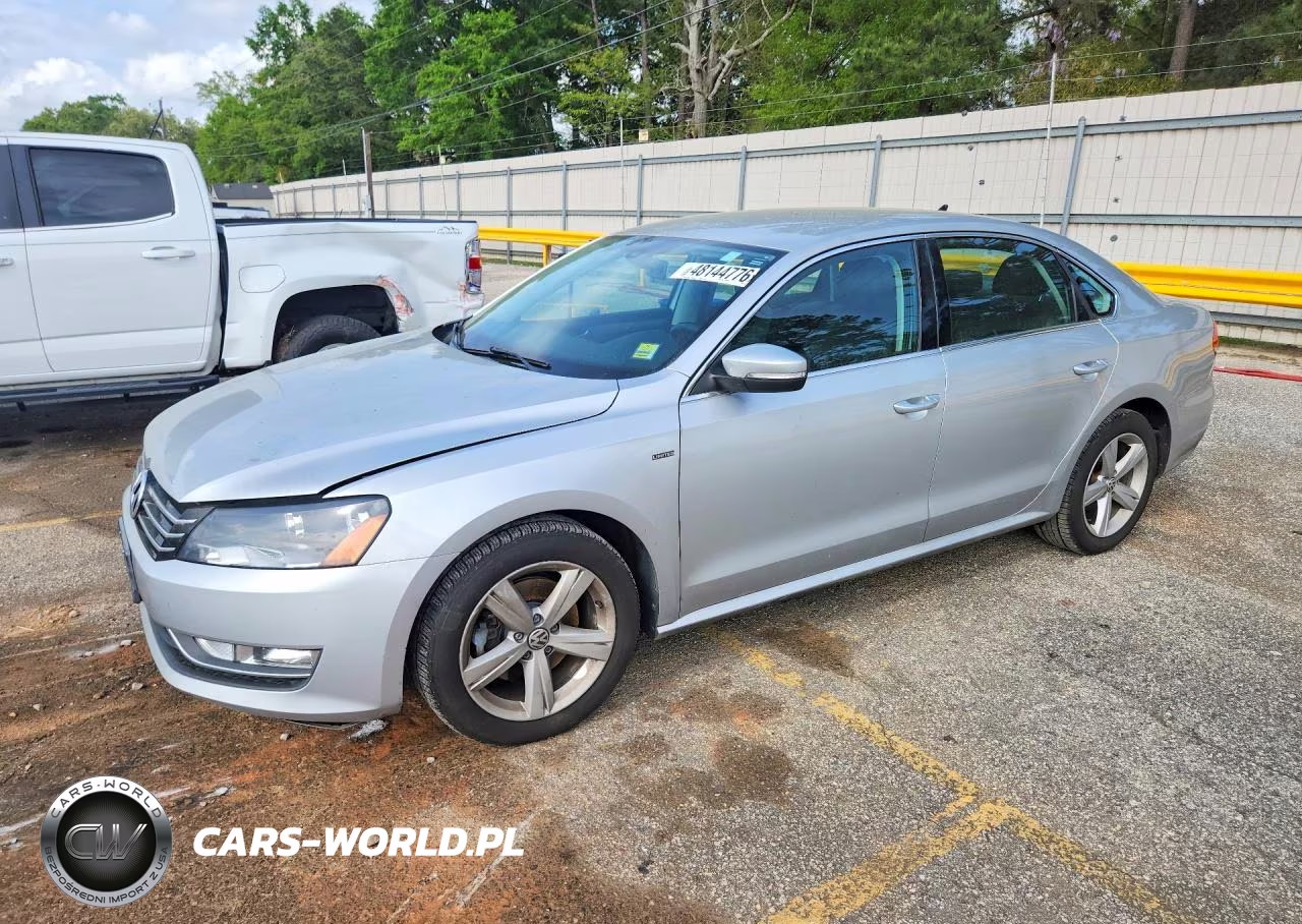 2015 Volkswagen Passat S