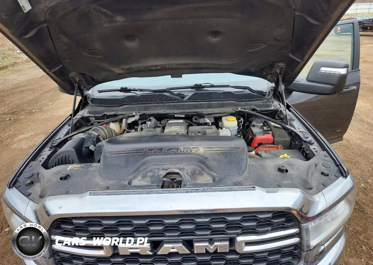 2024 Ram 2500 Big Horn VIN:3C6UR5DLXRG101233 - 11