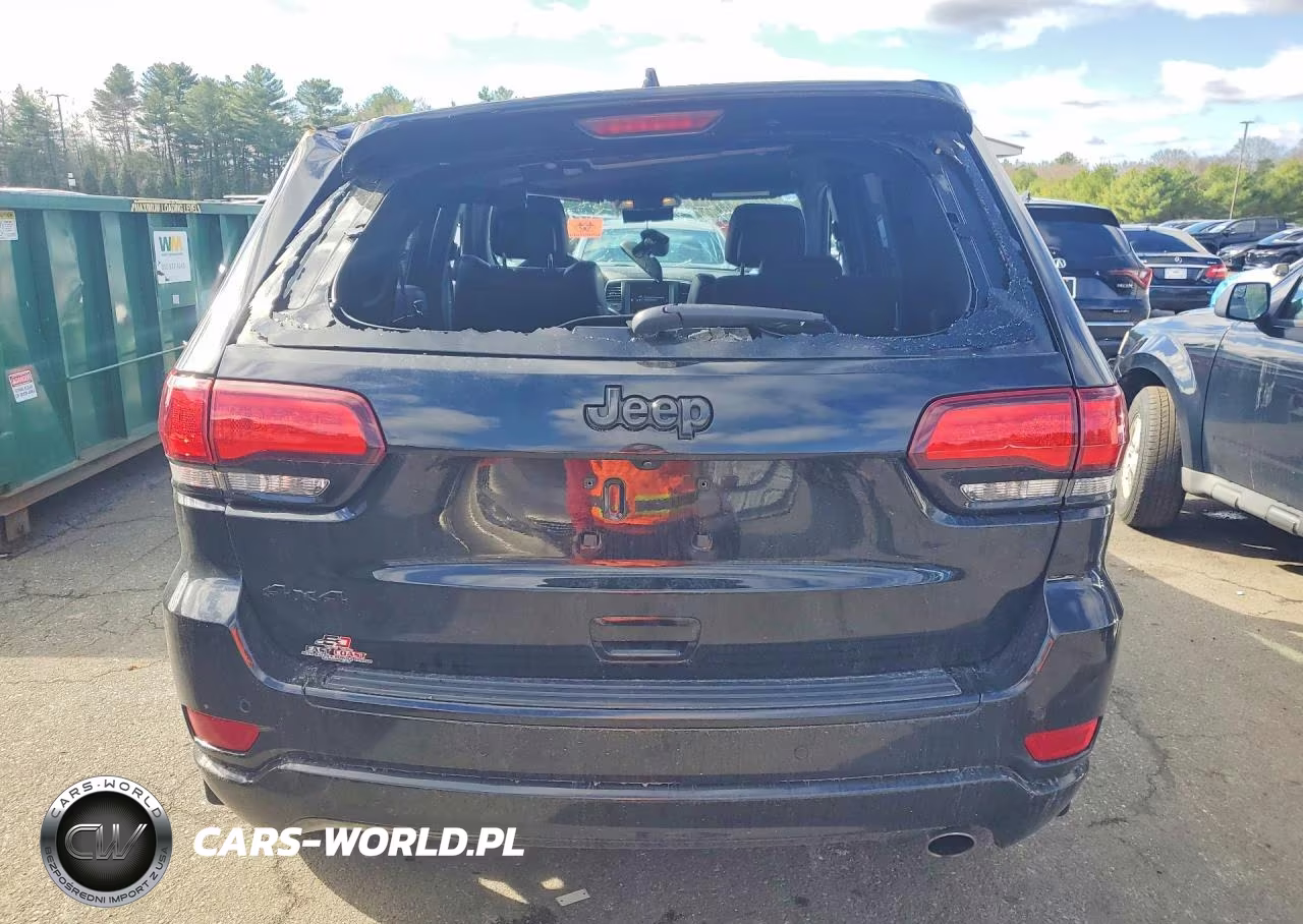 2017 Jeep Grand Cherokee Laredo VIN:1C4RJFAG5HC895403 - 6