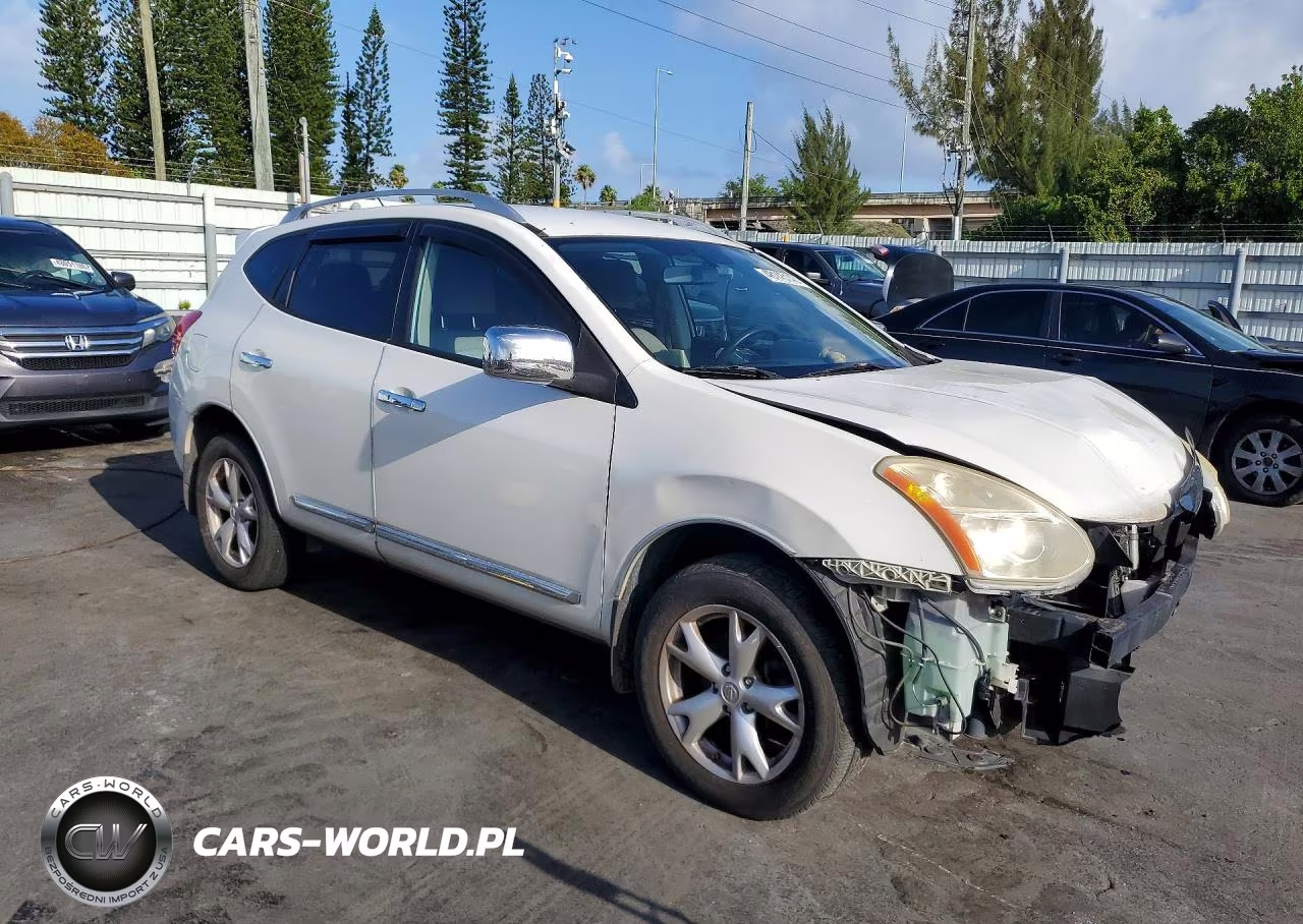 2011 Nissan Rogue S VIN:JN8AS5MT4BW156840 - 4