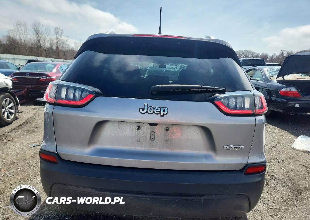 2019 Jeep Cherokee Latitude VIN:1C4PJLCB0KD479199 - 6