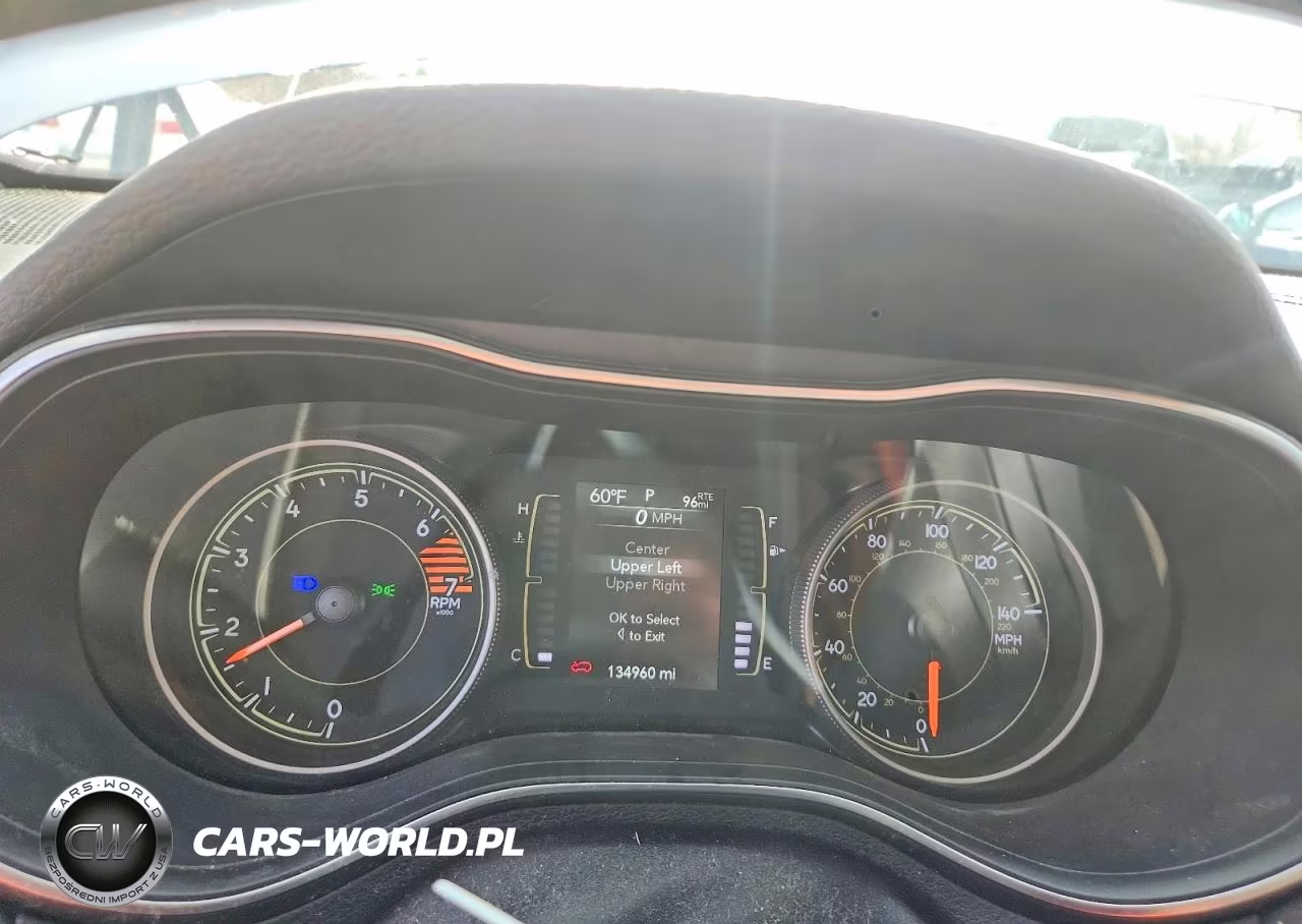 2019 Jeep Cherokee Latitude VIN:1C4PJLCB0KD479199 - 9