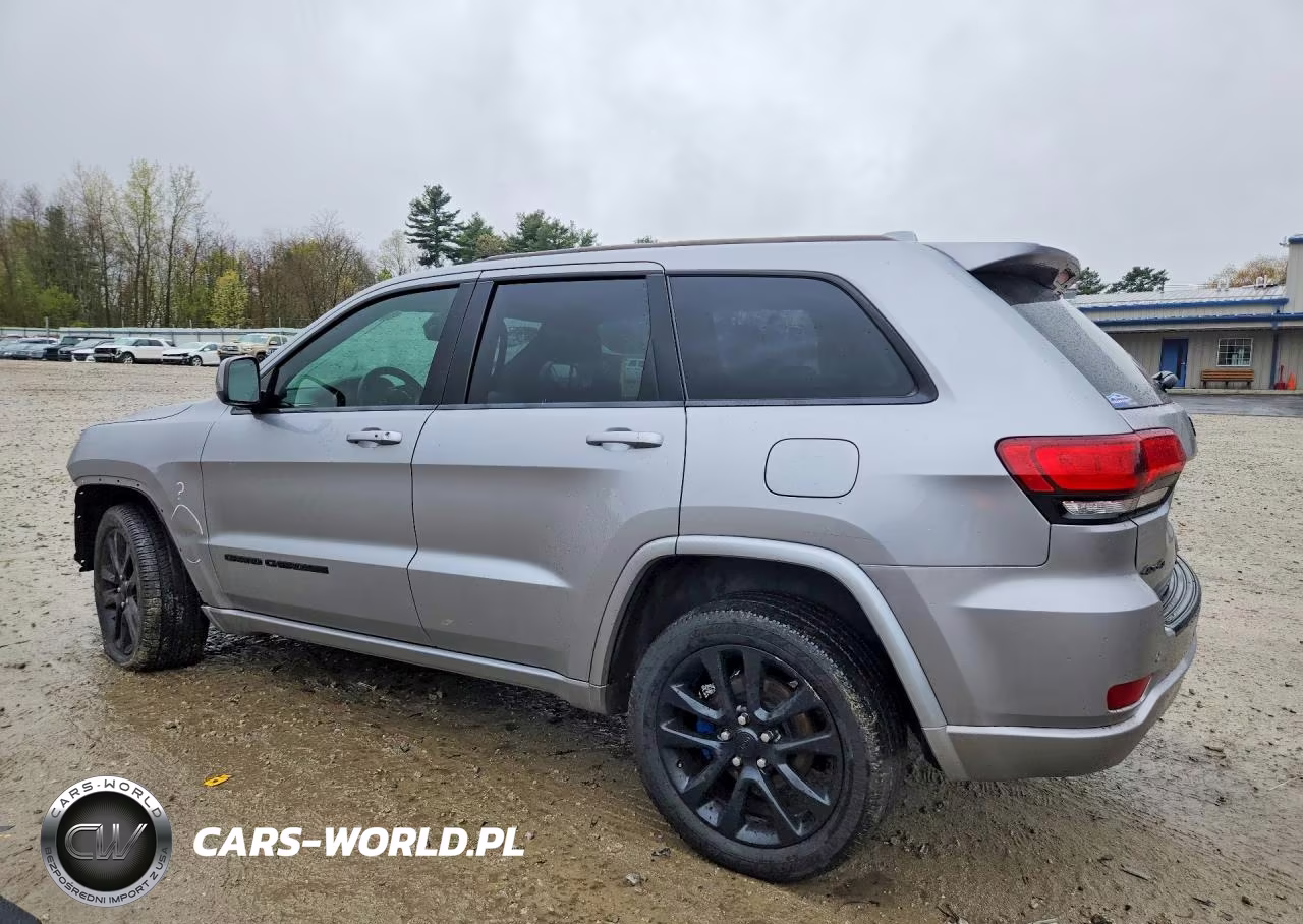 2017 Jeep Grand Cherokee Laredo VIN:1C4RJFAG3HC707431 - 2