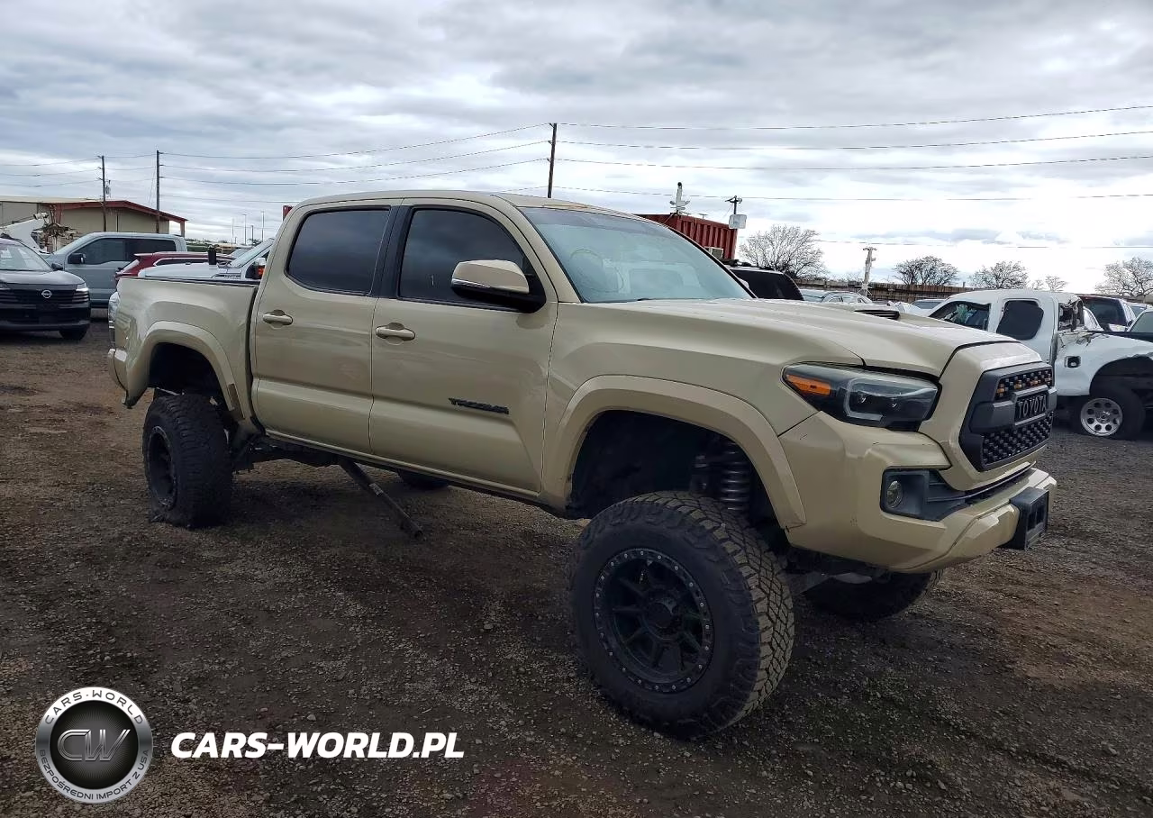2016 Toyota Tacoma Sr V6 VIN:3TMCZ5AN0GM040144 - 4