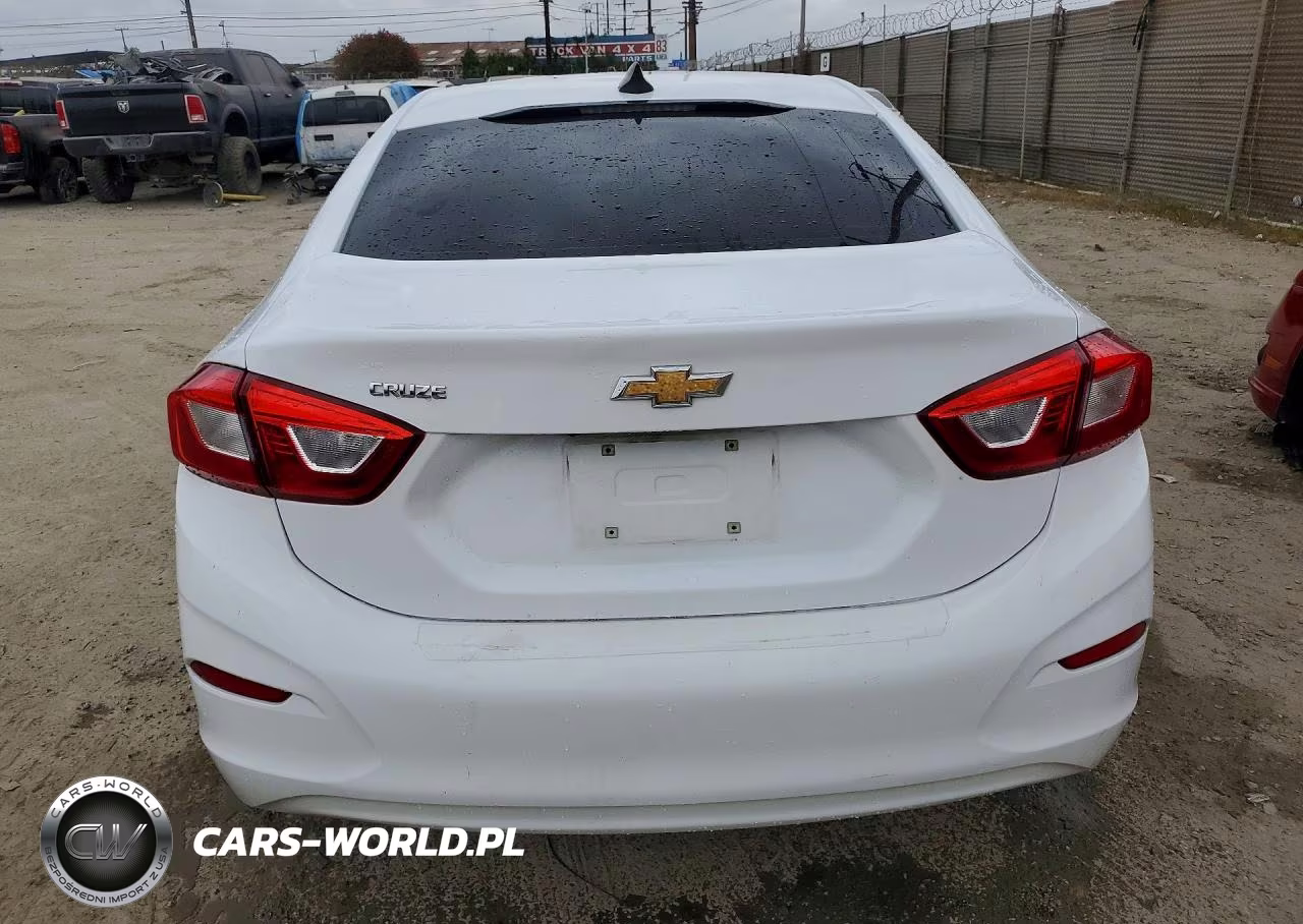 2018 Chevrolet Cruze Ls VIN:1G1BC5SM2J7207102 - 6