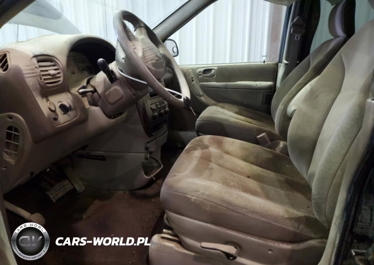 2001 Chrysler Town & Country Lx VIN:2C8GP44G41R113027 - 7
