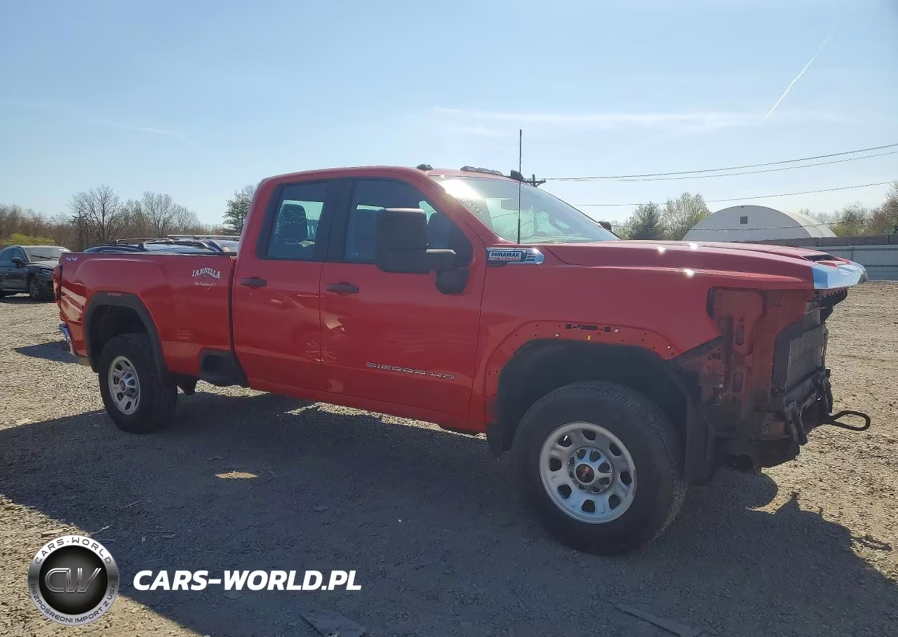 2024 GMC Sierra K3500 VIN:1GT59SEYXRF174190 - 4