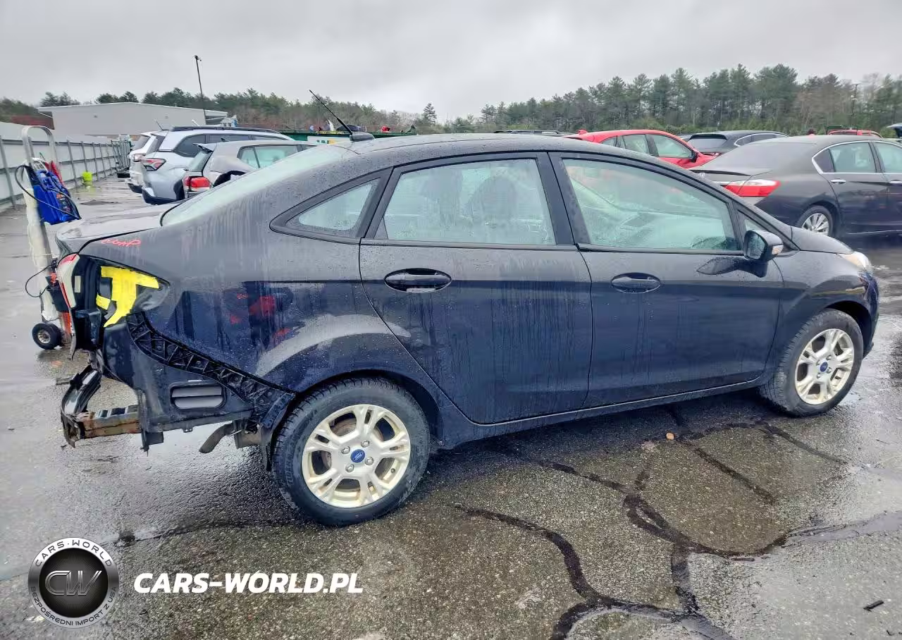 2015 Ford Fiesta Se VIN:3FADP4BJ4FM160114 - 3