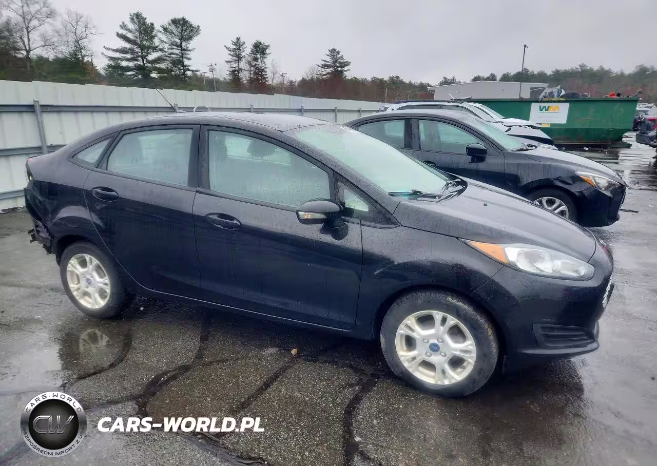 2015 Ford Fiesta Se VIN:3FADP4BJ4FM160114 - 4
