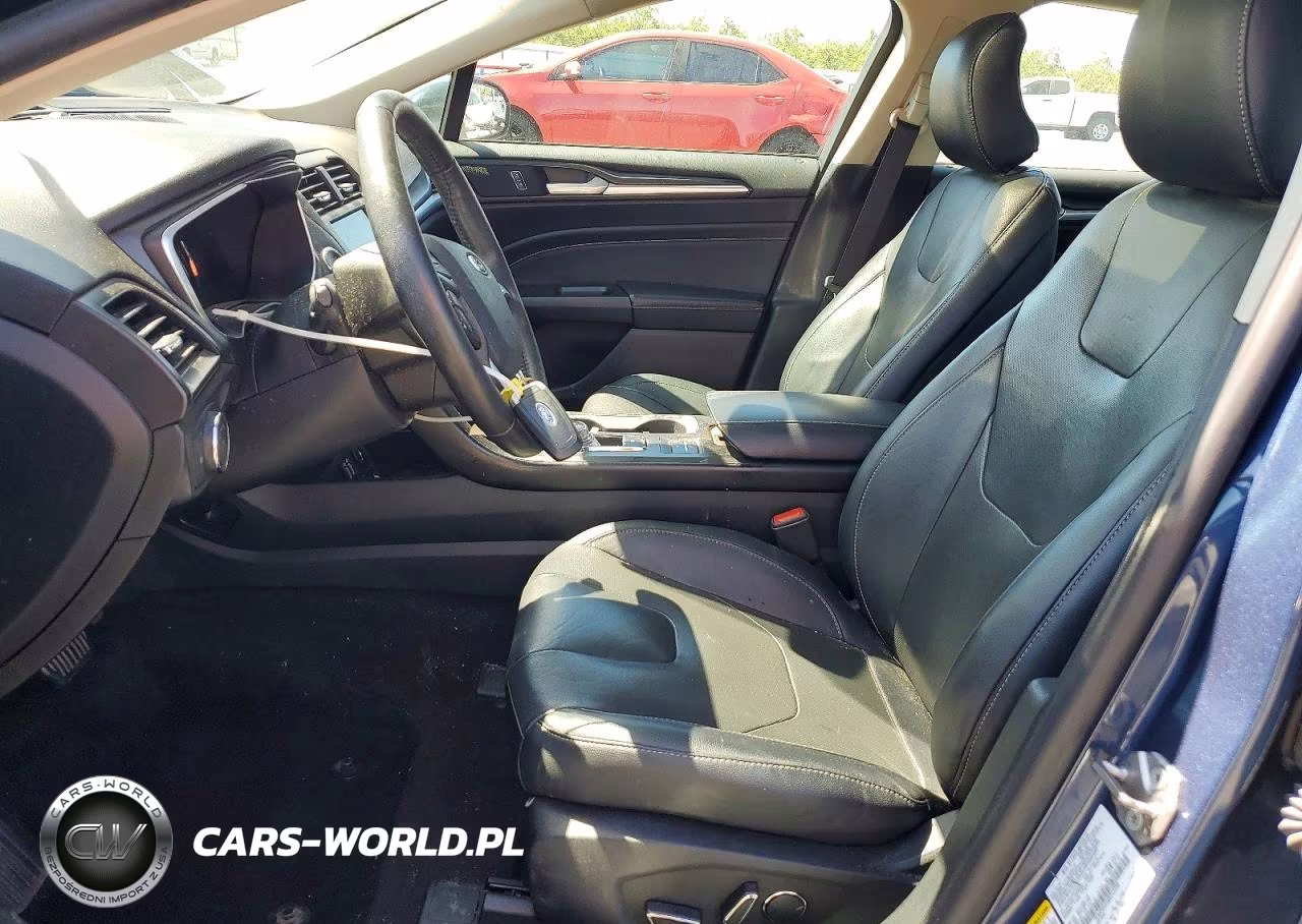 2019 Ford Fusion Titanium VIN:3FA6P0SU5KR252230 - 7