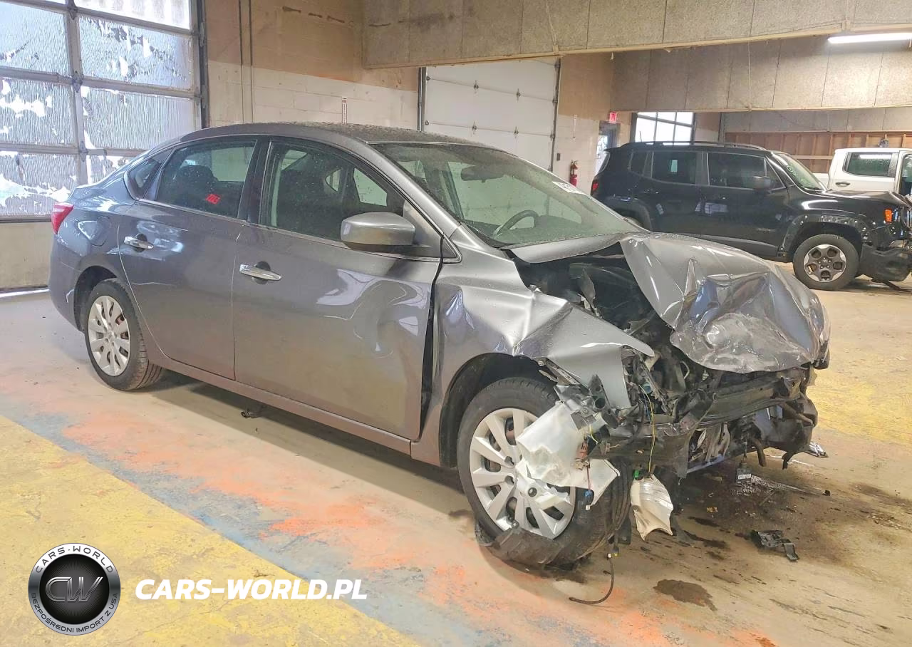 2018 Nissan Sentra S VIN:3N1AB7AP9JY251189 - 4