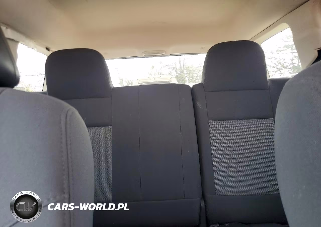 2008 Jeep Patriot Sport VIN:1J8FT28W38D799274 - 10
