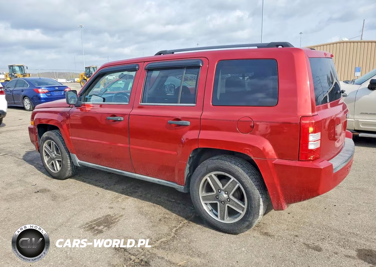 2008 Jeep Patriot Sport VIN:1J8FT28W38D799274 - 2