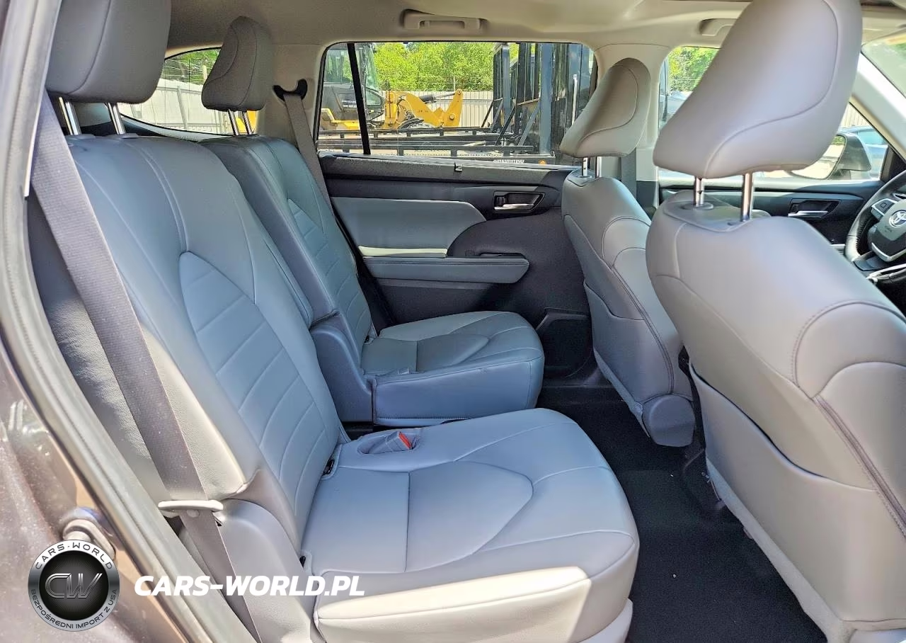 2023 Toyota Highlander Xle VIN:5TDKDRAH5PS516819 - 11
