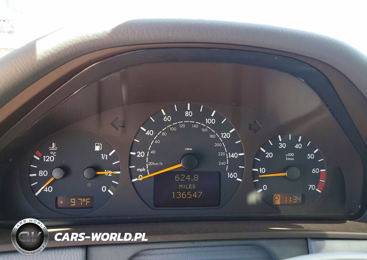 2001 Mercedes-Benz E 430 VIN:WDBJF83J41X051899 - 9