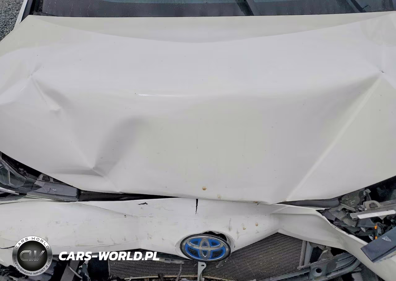 2018 Toyota Prius Two VIN:JTDKBRFU3J3058606 - 11