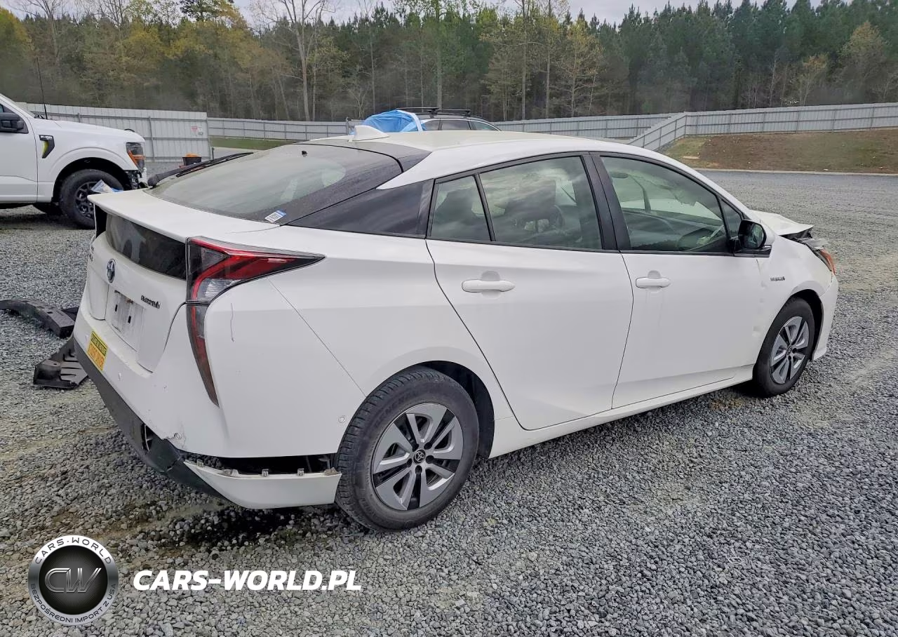 2018 Toyota Prius Two VIN:JTDKBRFU3J3058606 - 3