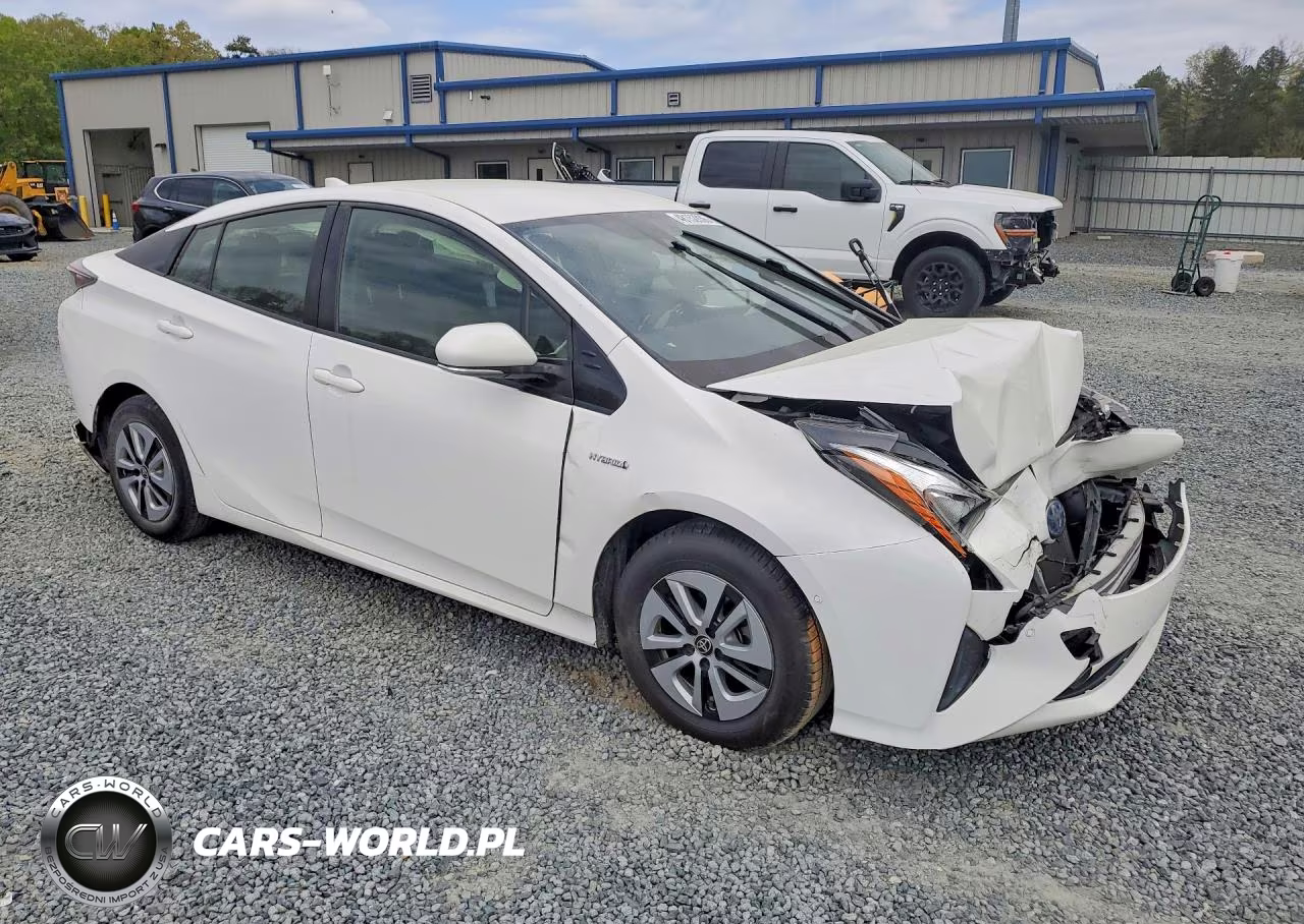2018 Toyota Prius Two VIN:JTDKBRFU3J3058606 - 4