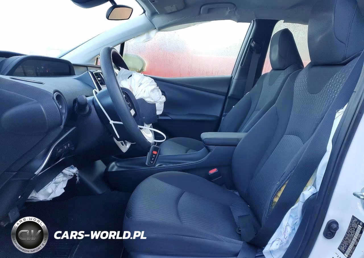 2018 Toyota Prius Two VIN:JTDKBRFU3J3058606 - 7