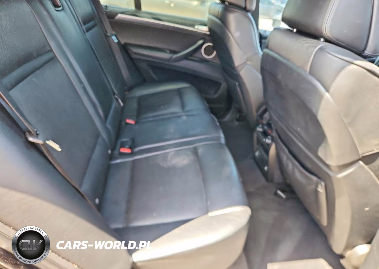 2012 BMW X5 M VIN:5YMGY0C5XCLK27723 - 10