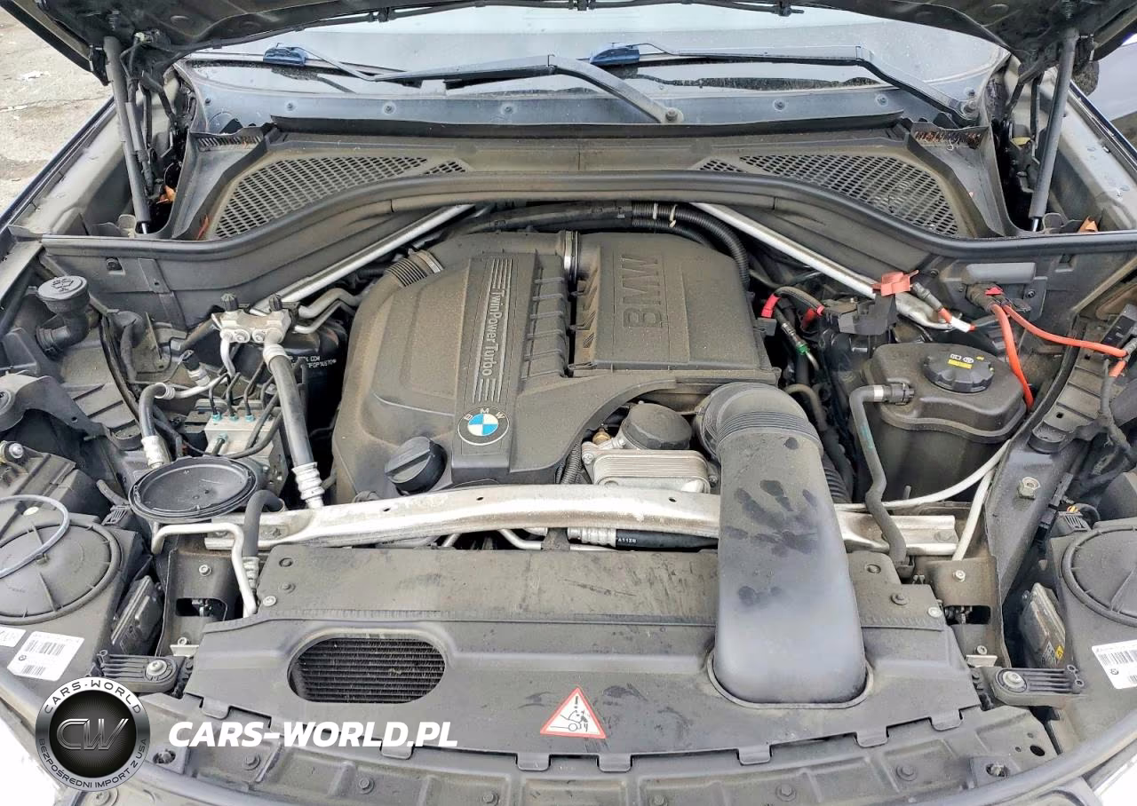 2015 BMW X5 xDrive35I VIN:5UXKR0C51F0P14670 - 11