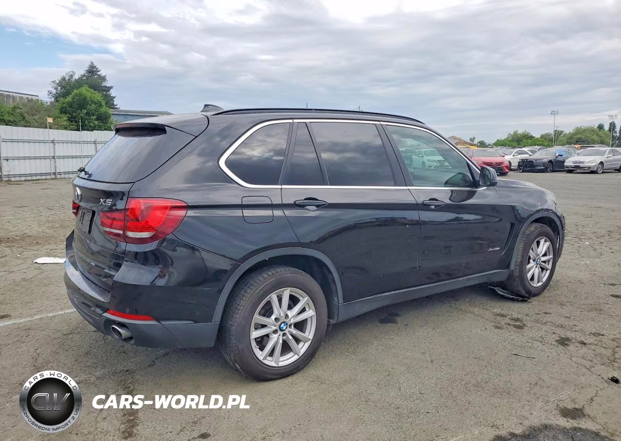 2015 BMW X5 xDrive35I VIN:5UXKR0C51F0P14670 - 3