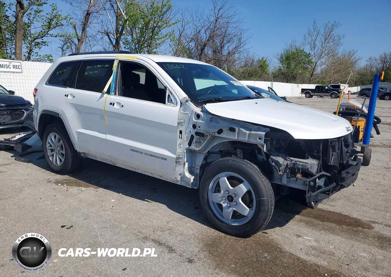 2016 Jeep Grand Cherokee Laredo VIN:1C4RJFAG9GC490496 - 4