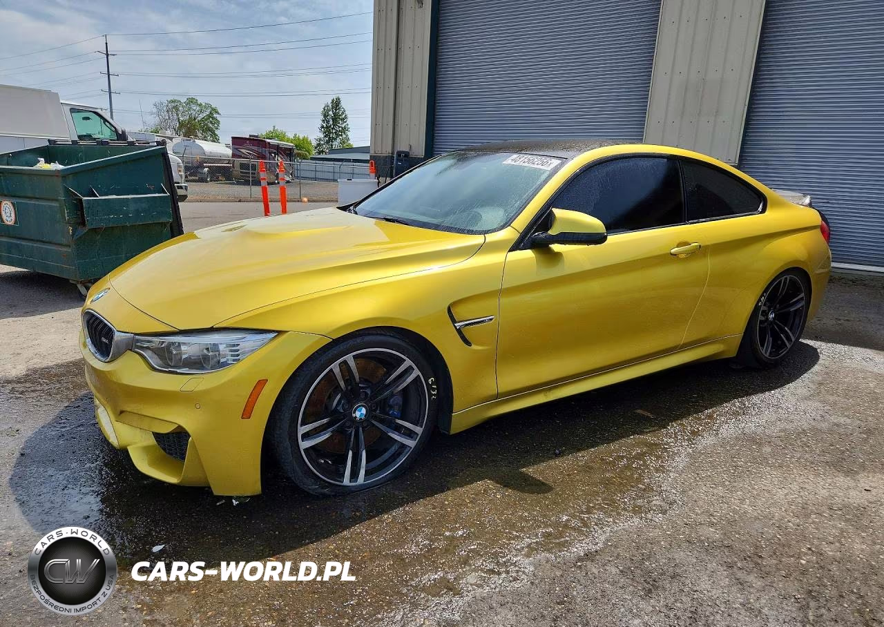 2015 BMW M4 Competition